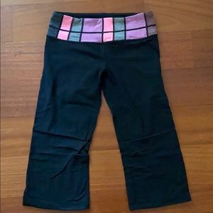 Lululemon cropped flared leggings
